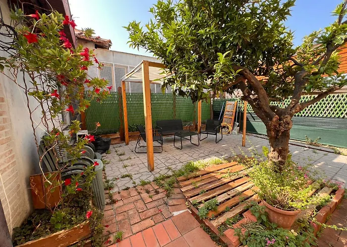 לינה וארוחת בוקר L'arancio